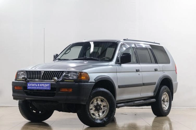 Mitsubishi Montero Sport 3 из 5