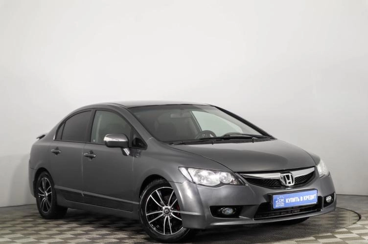 Honda Civic 1 из 6