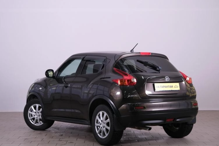 Nissan Juke 4 из 5