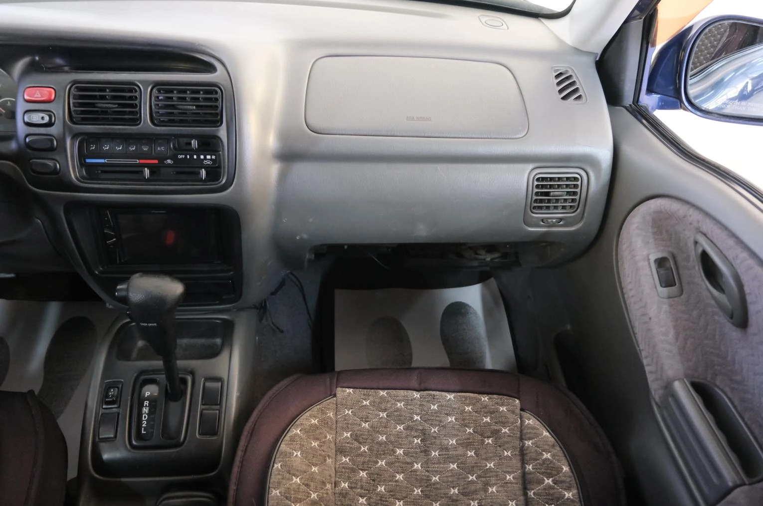 Suzuki Grand Vitara 17 из 21