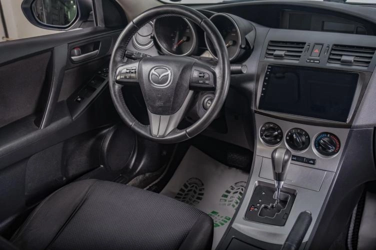 Mazda 3 9 из 14
