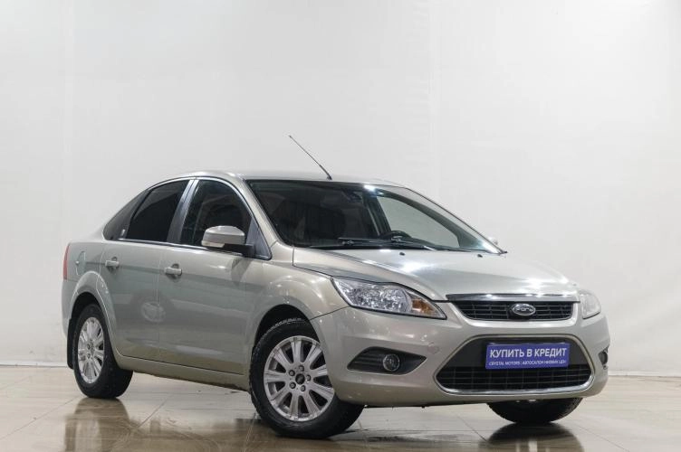 Ford Focus 1 из 5