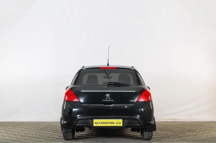 Peugeot 308 5 из 6