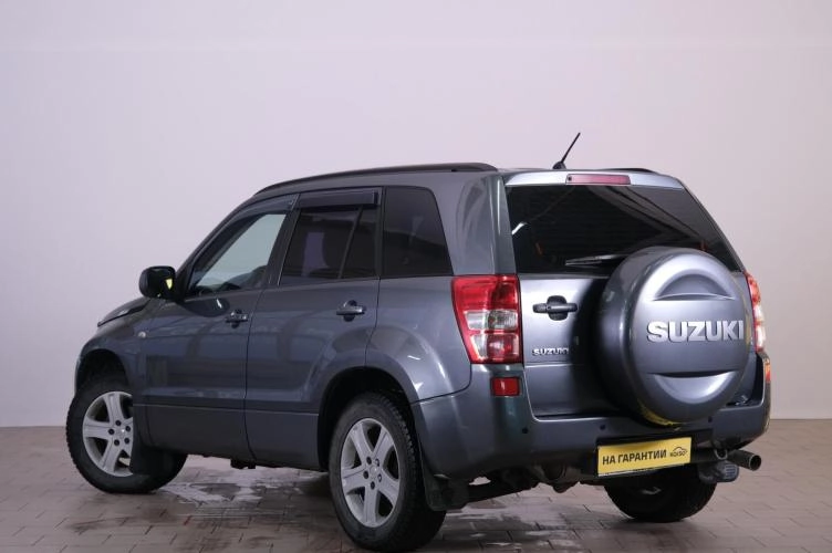 Suzuki Grand Vitara 4 из 5