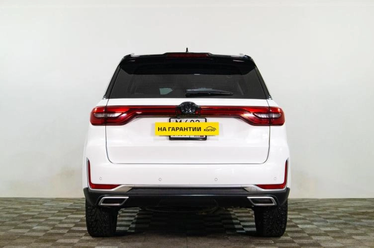 Changan CS95 5 из 6