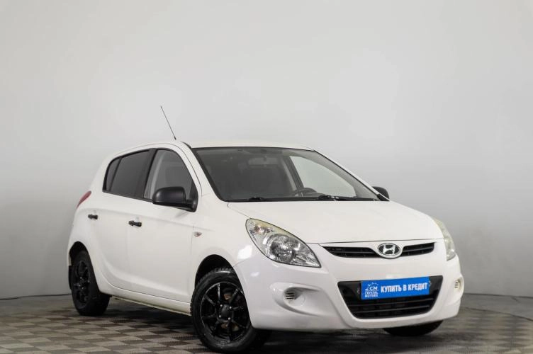 Hyundai i20 1 из 6