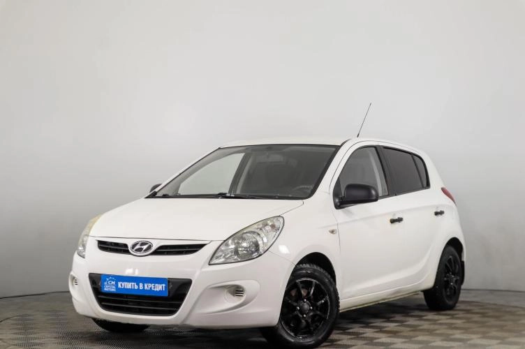 Hyundai i20 3 из 6