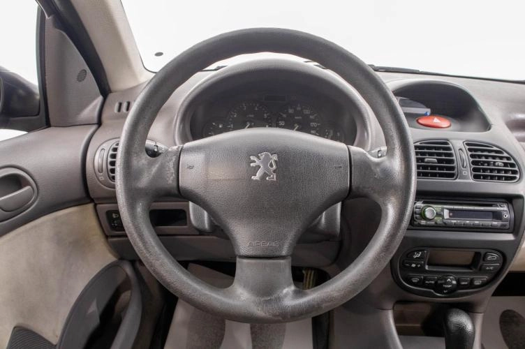 Peugeot 206 10 из 21