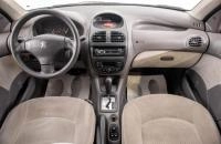 Peugeot 206 7 из 21