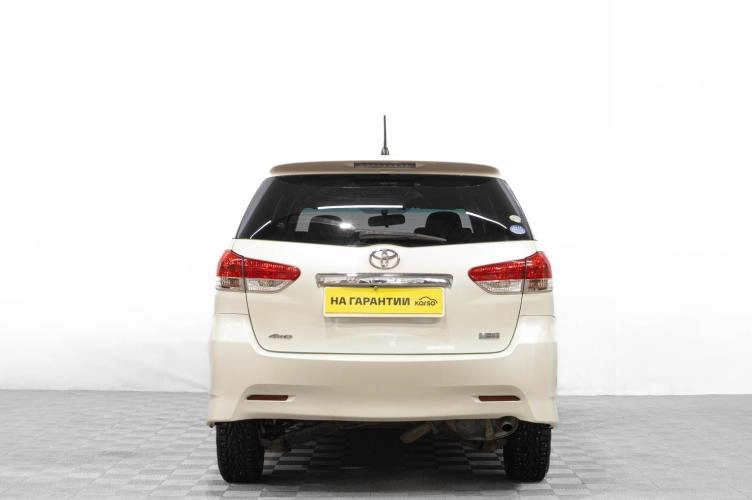 Toyota Wish 5 из 5