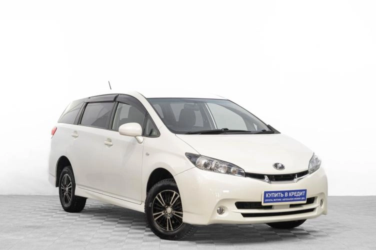 Toyota Wish 1 из 5