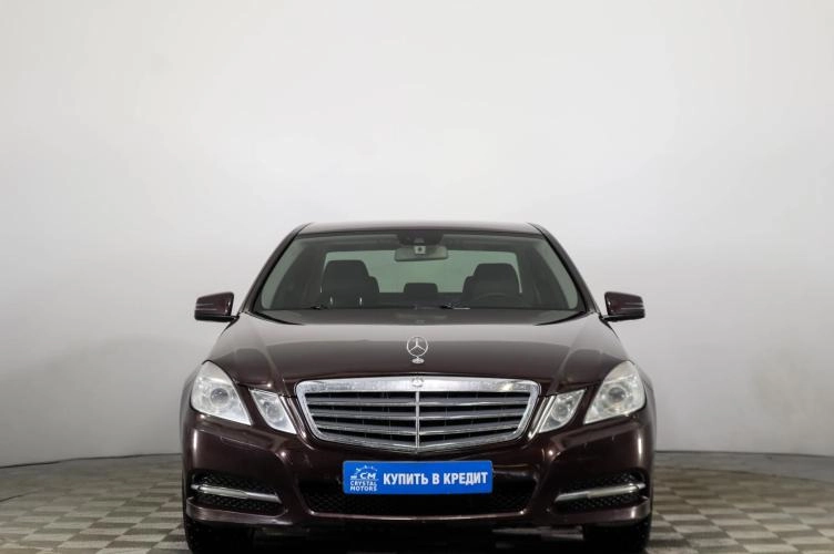 Mercedes-Benz E-класс 2 из 5