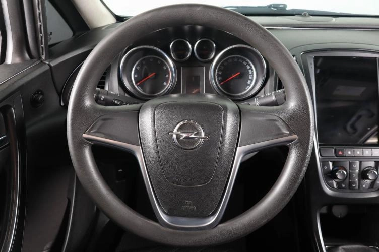 Opel Astra 15 из 20