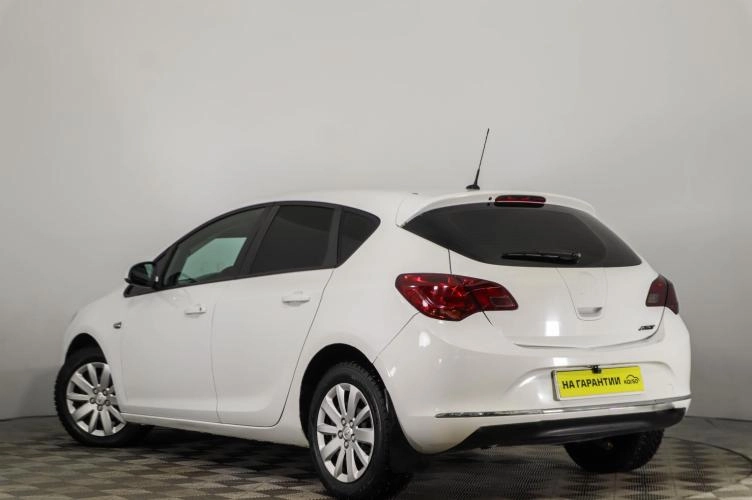 Opel Astra 6 из 6