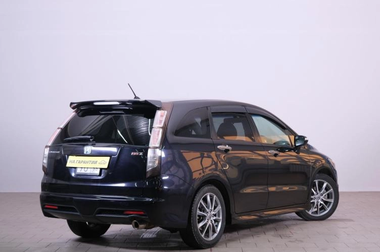 Honda Stream 6 из 6