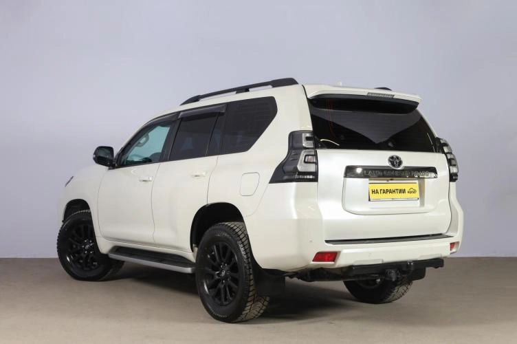 Toyota Land Cruiser Prado 6 из 6