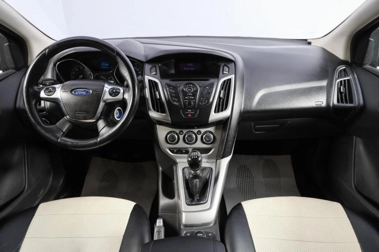Ford Focus 13 из 18