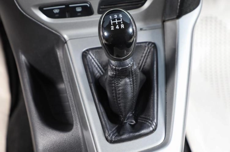 Ford Focus 15 из 18
