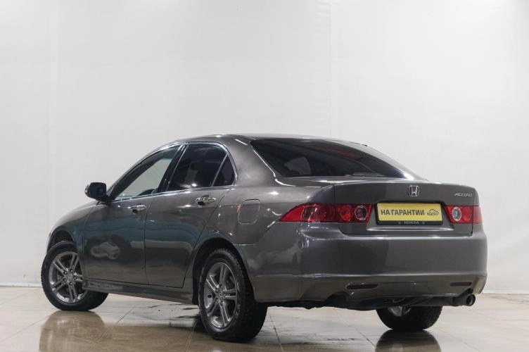 Honda Accord 4 из 5