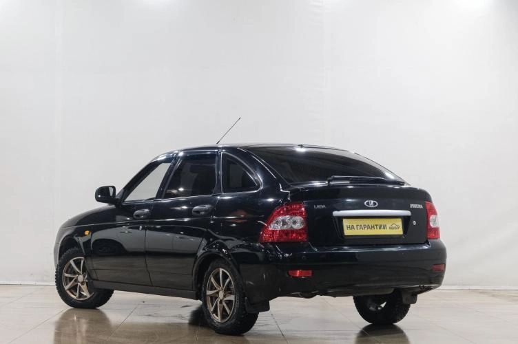 ВАЗ (LADA) Priora 4 из 6