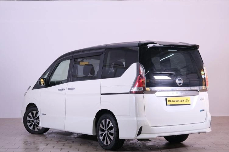 Nissan Serena 4 из 5