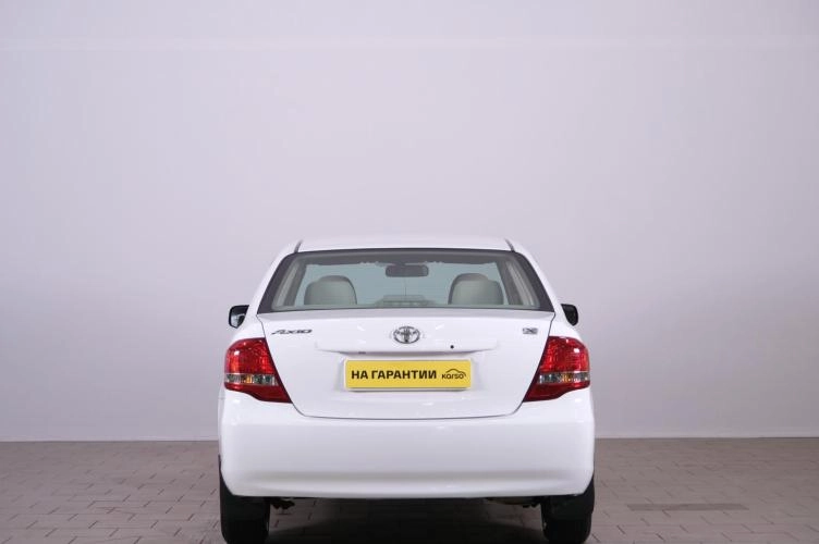 Toyota Corolla Axio 5 из 5