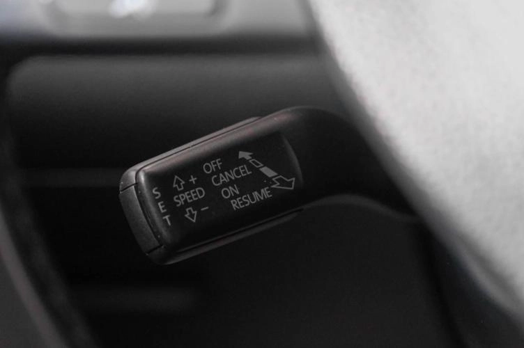 Volkswagen Passat 22 из 25