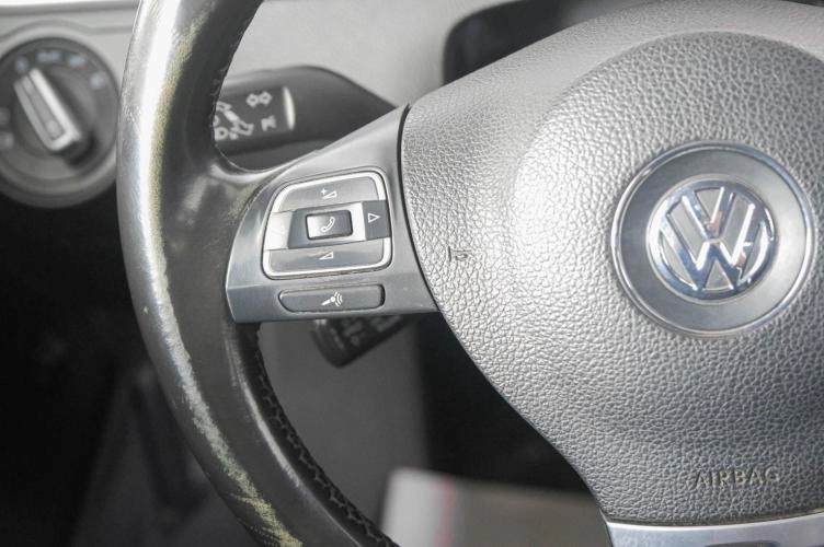 Volkswagen Passat 16 из 25