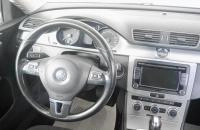 Volkswagen Passat 12 из 25