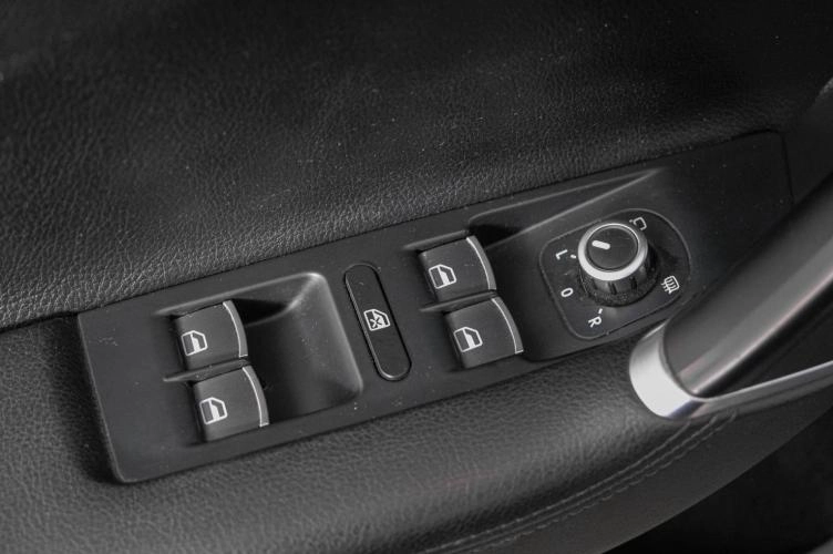 Volkswagen Passat 25 из 25