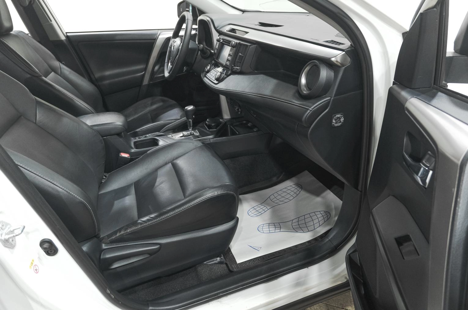 Toyota RAV4 12 из 39