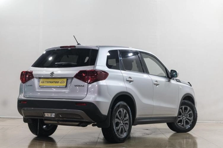 Suzuki Vitara 6 из 6