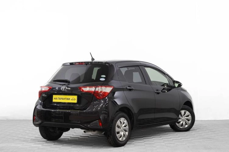 Toyota Vitz 4 из 5