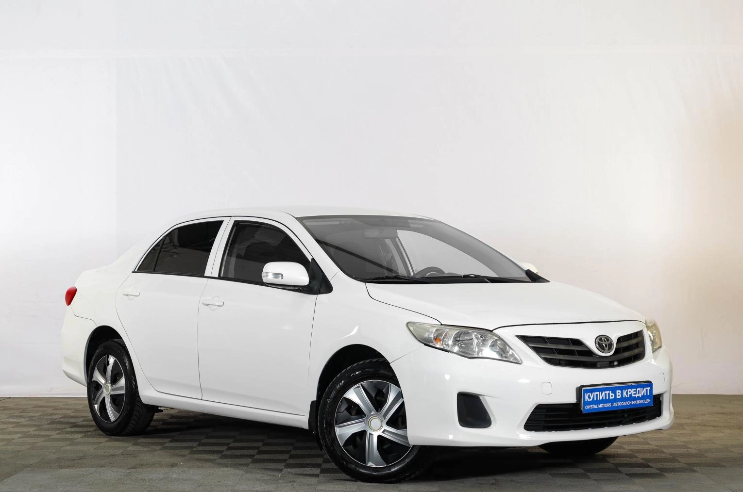 Toyota Corolla 1 из 14