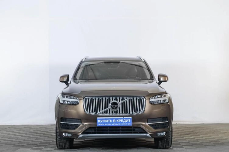 Volvo XC90 2 из 6