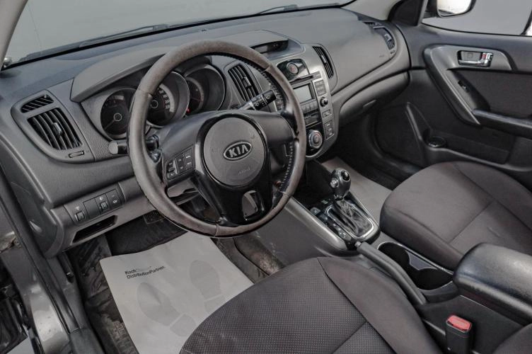 KIA Cerato 9 из 19