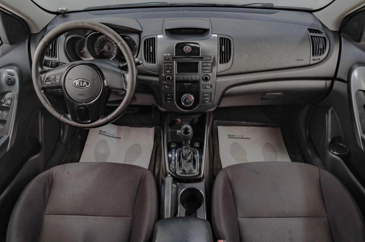 KIA Cerato 10 из 19