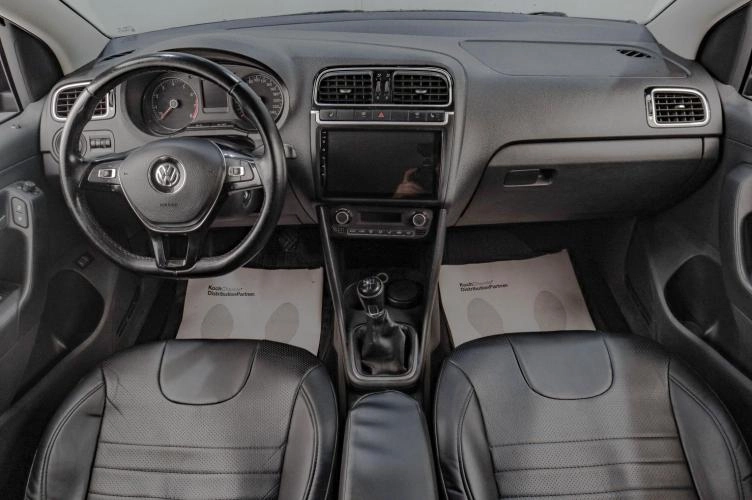 Volkswagen Polo 10 из 20