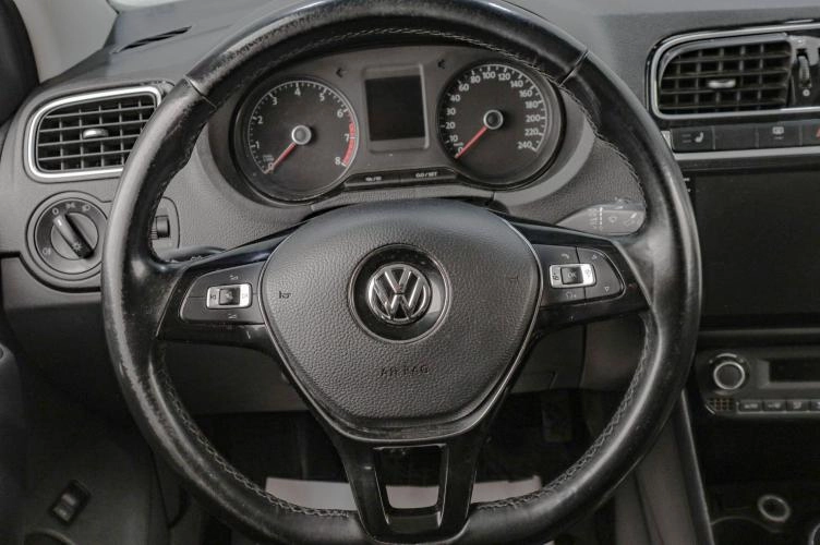 Volkswagen Polo 13 из 20