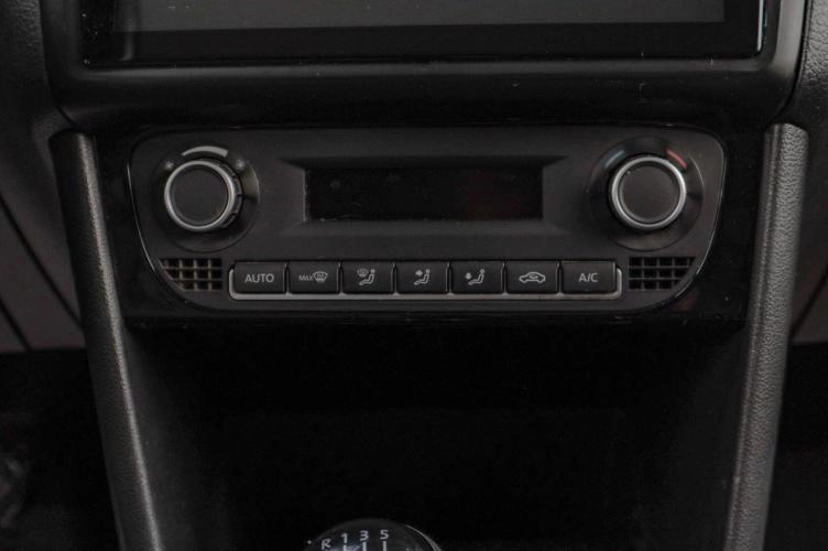 Volkswagen Polo 16 из 20