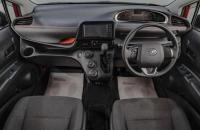 Toyota Sienta 9 из 18