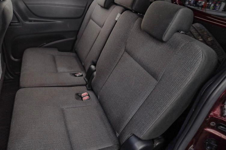 Toyota Sienta 18 из 18