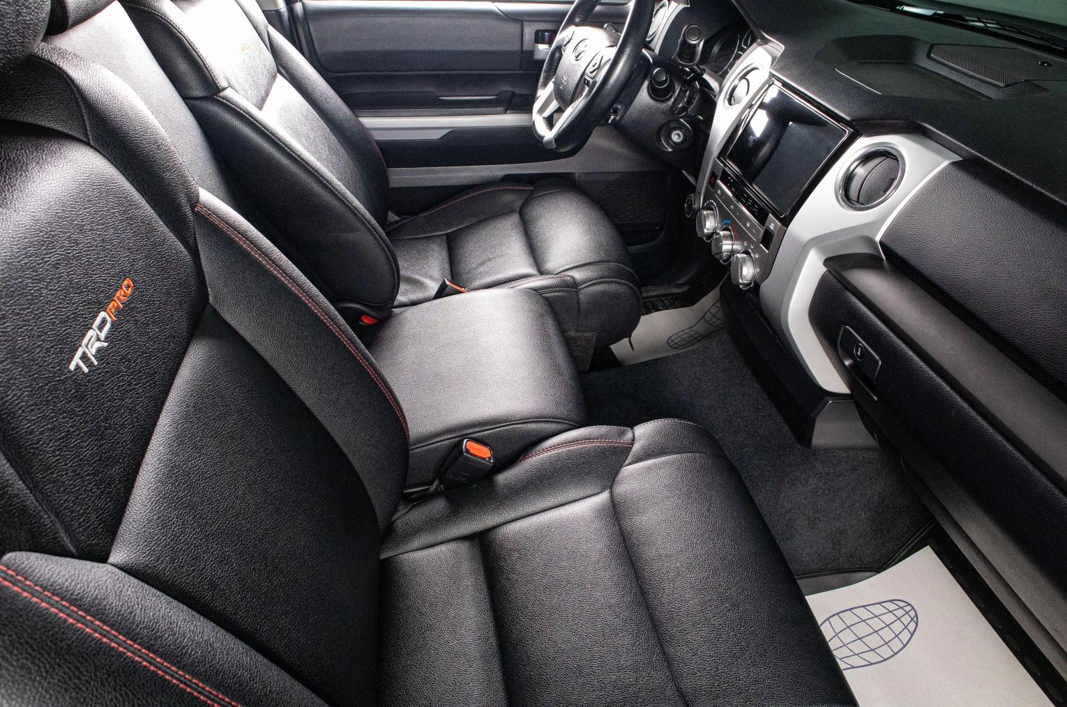 Toyota Tundra 10 из 19