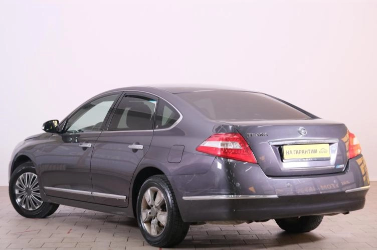 Nissan Teana 4 из 5