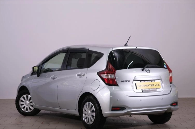 Nissan Note 4 из 5