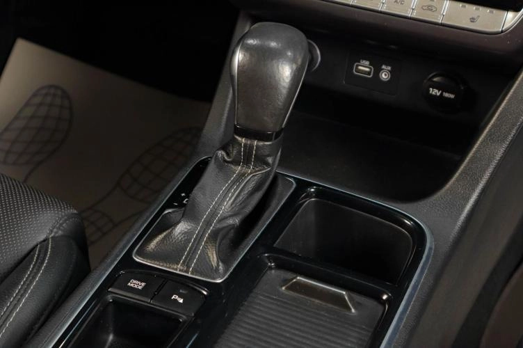 Hyundai Sonata 16 из 19