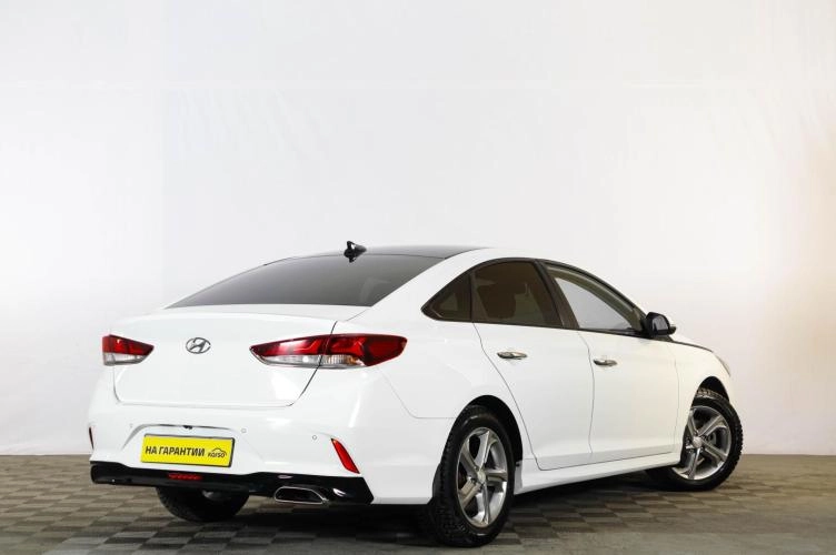 Hyundai Sonata 6 из 6