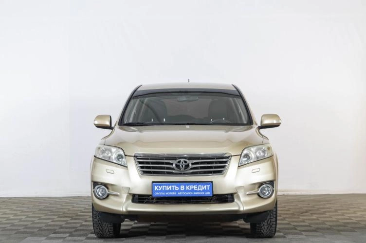 Toyota RAV4 2 из 6