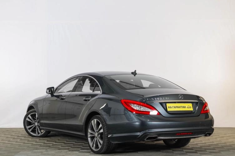 Mercedes-Benz CLS-класс 4 из 5