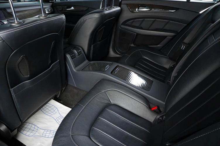 Mercedes-Benz CLS-класс 8 из 20
